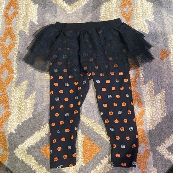 Halloween leggings with built in tutu - Picture 1 of 3